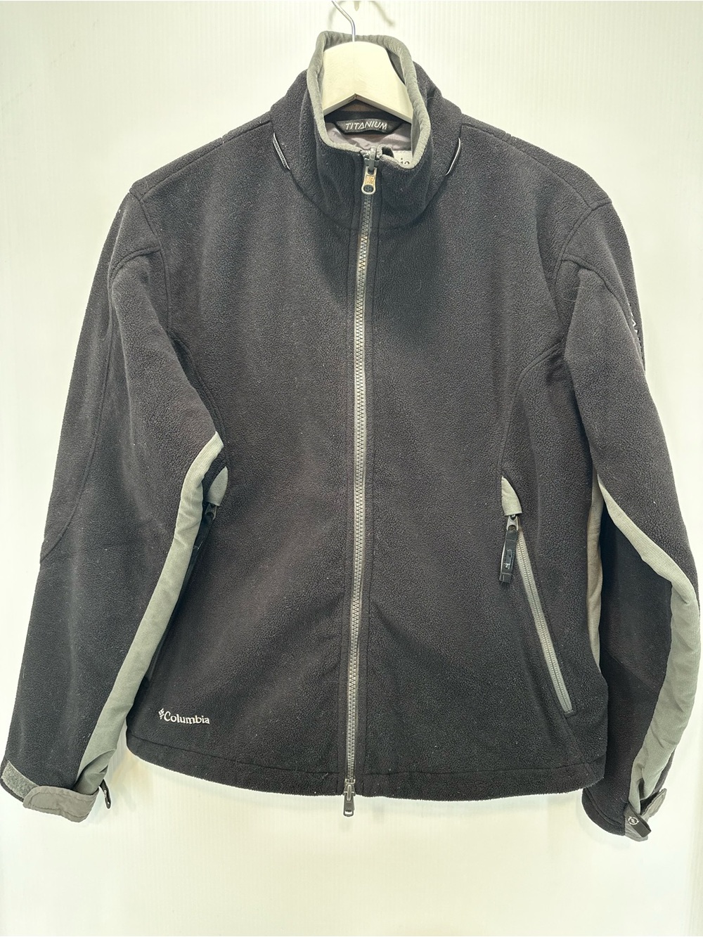 Columbia Titanium Women's Medium Full-Zip Fleece Jacket SL6075
